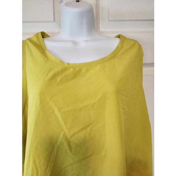 Nike Tops - Nike Neon Yellow Tank Top